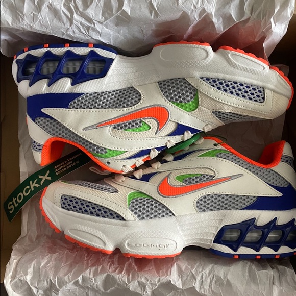 NWT & Box Nike Zoom Air Fire Women's Shoe (7.5) - Picture 2 of 6